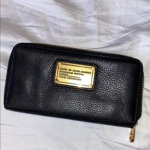 Marc Jacobs wallet